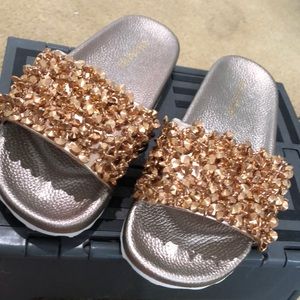 Slippers